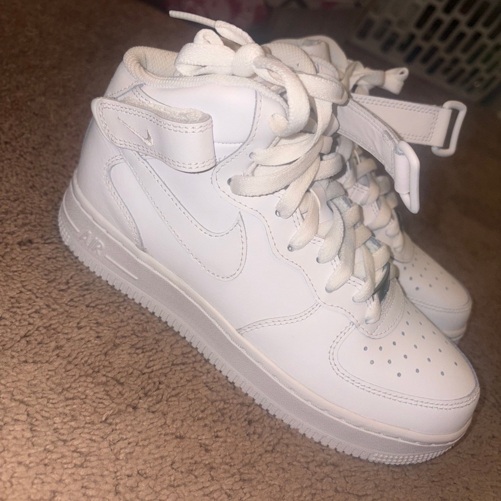 Nike Kids White High-Top Sneakers